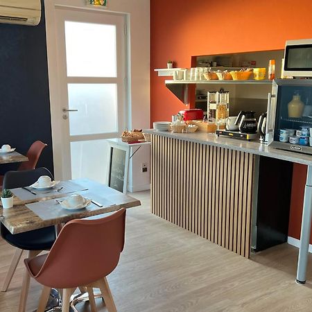 Hotel Le Canetois Εξωτερικό φωτογραφία