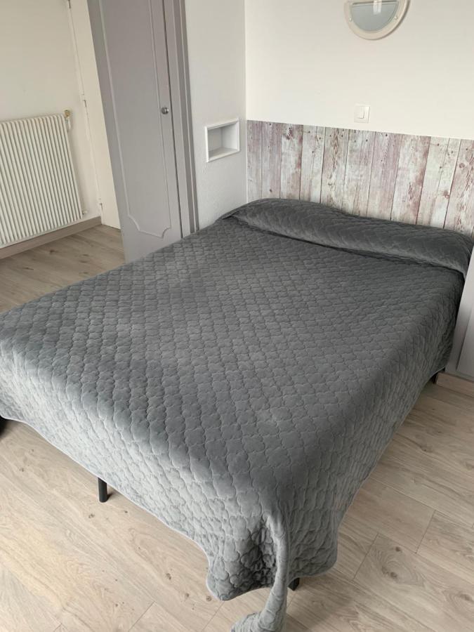 Hotel Le Canetois Εξωτερικό φωτογραφία