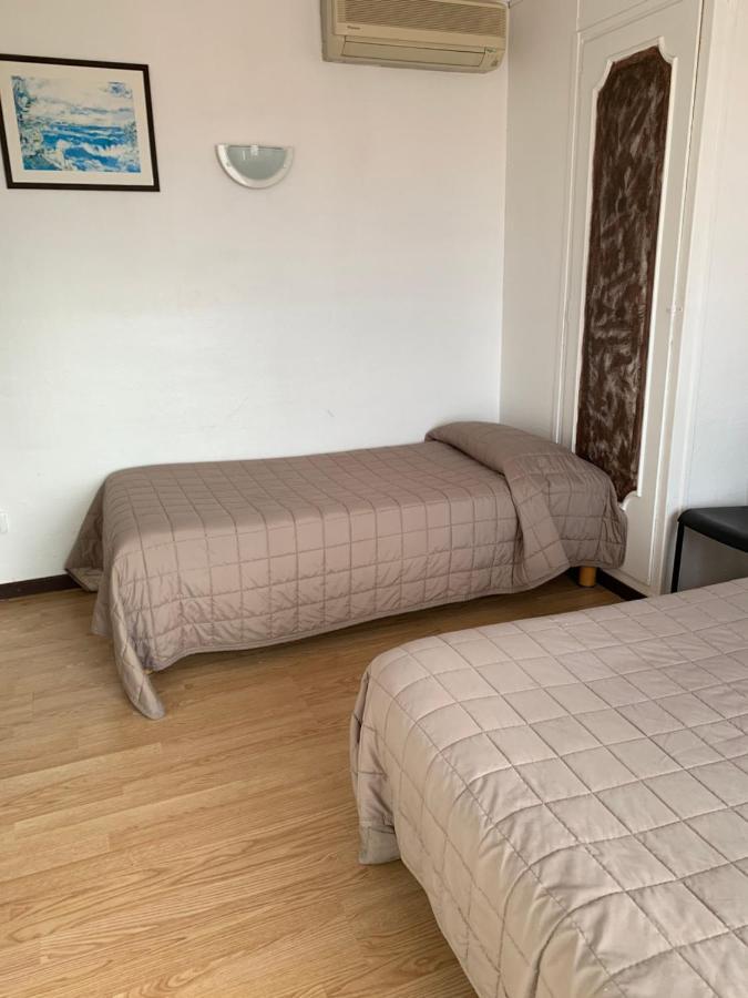 Hotel Le Canetois Εξωτερικό φωτογραφία